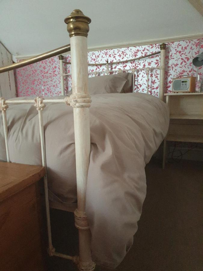 Homestay Poole Esterno foto